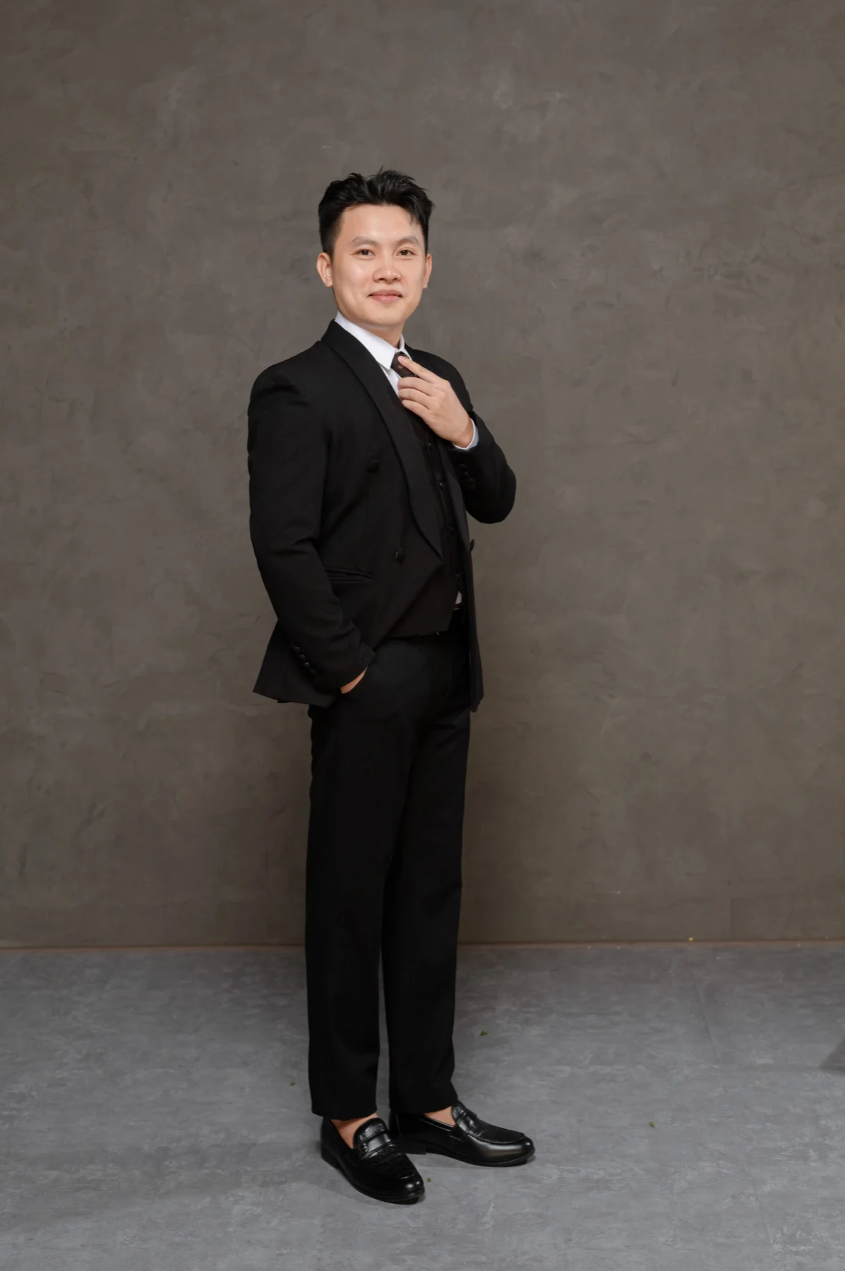 Chân dung Nguyễn Đức Kiên